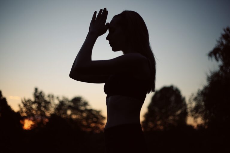 Control de la mente a través del cuerpo.